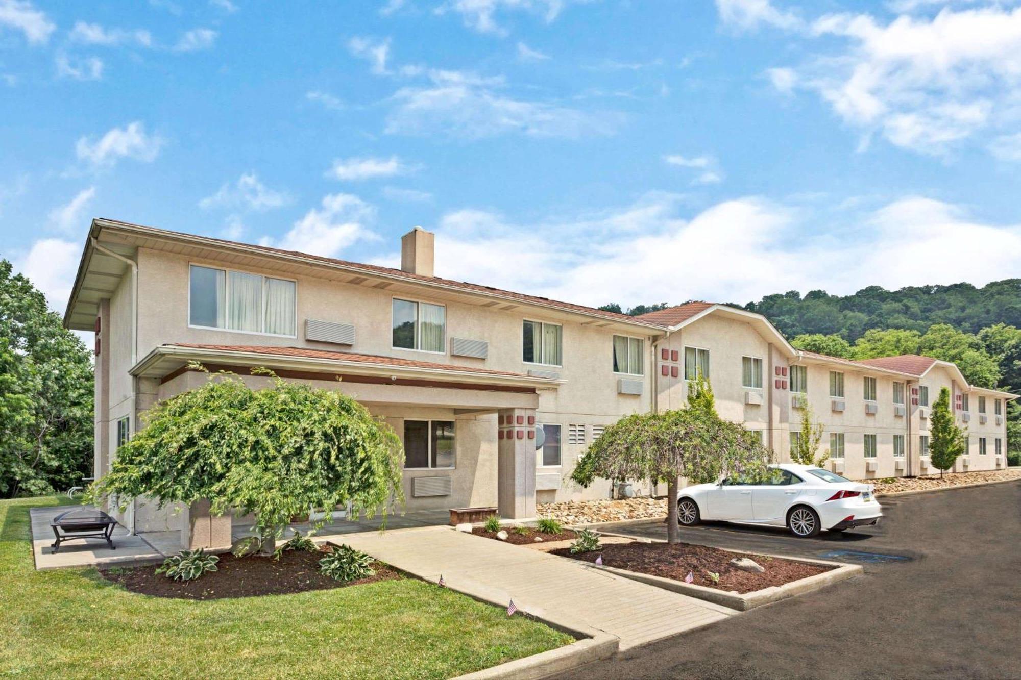 Super 8 By Wyndham Canonsburg/Pittsburgh Area Exteriér fotografie